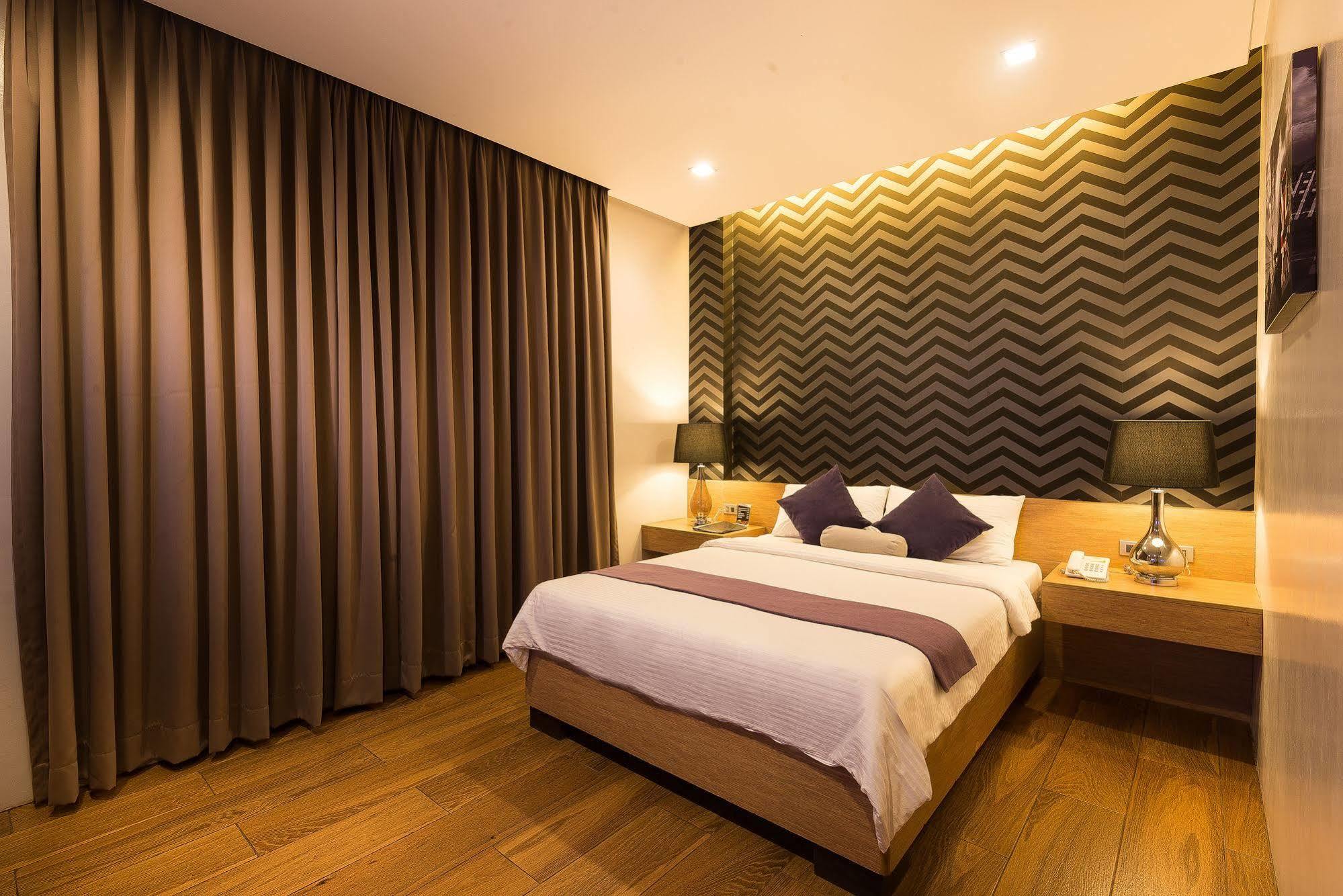 Lenox Hotel Dagupan City Экстерьер фото